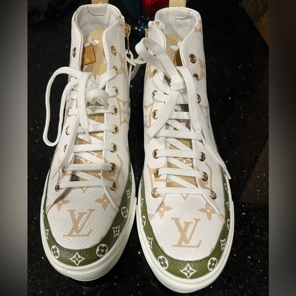 Louis Vuitton Monogram Canvas Stellar Sneaker women size 38 1/2 - Picture 2 of 4
